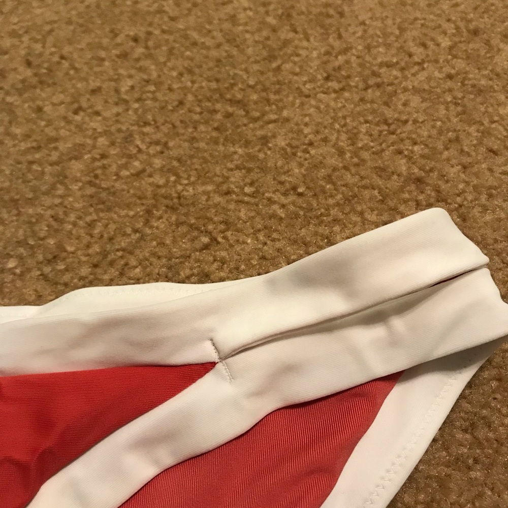 bikini bottom - Picture 2 of 3